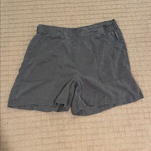 J Jill Green Textured Shorts